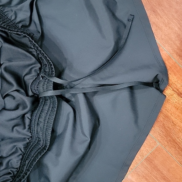 NWT Plus size XXL Nike dri-fit running shorts - Picture 6 of 6